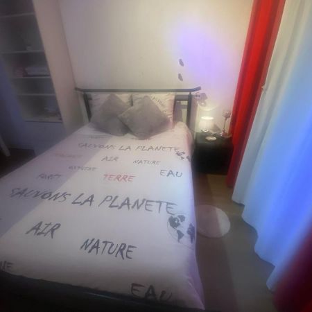 Salle Calme ليبورن المظهر الخارجي الصورة